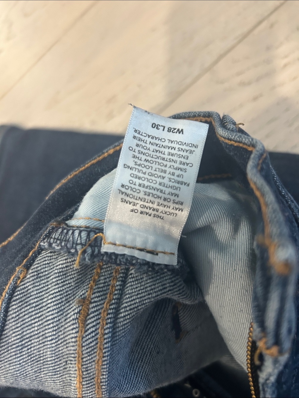 Lucky Brand Men's Dark Indigo 28x30 - Picture 3 of 4